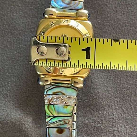 Quartz Vintage Gold Tone Abalone Mermaid Women's Watch OS - Picture 6 of 6
